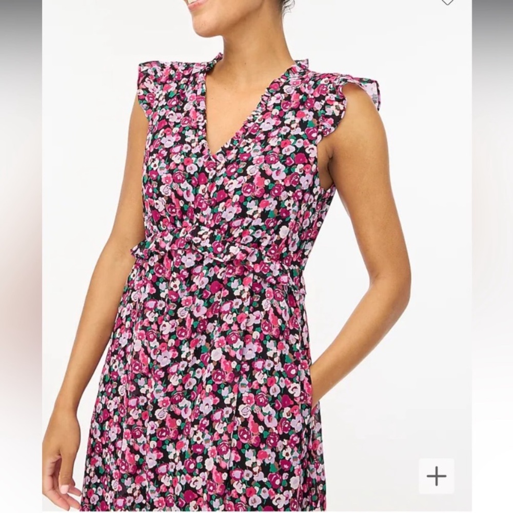 NWT J Crew v-neck Floral Print Back/Pink midi dress. Size 2 - Picture 2 of 8